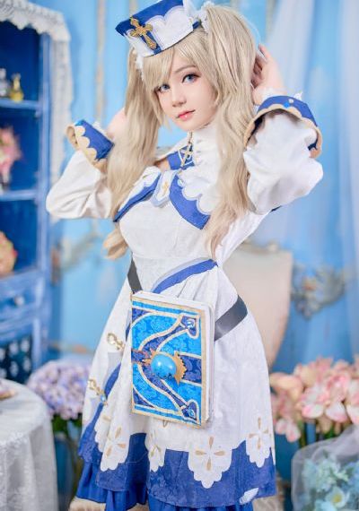 《小姐》