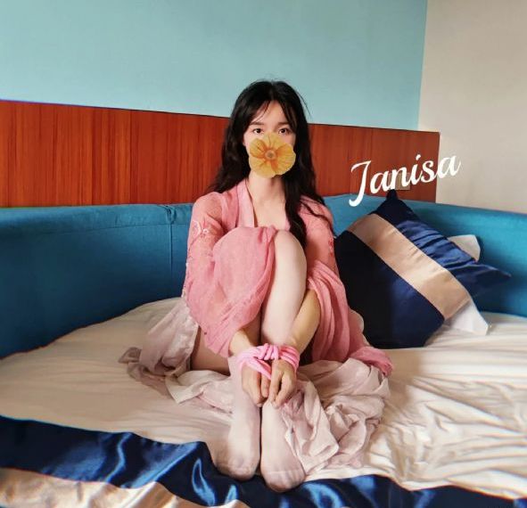 年轻的妻子1
