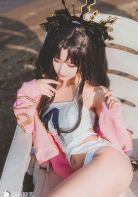 女大学生3