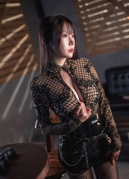 张婧仪